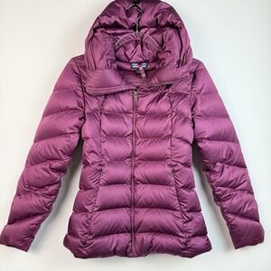Patagonia Downtown Jacket 28602 XS Violet Red Down Hooded Puffer $299